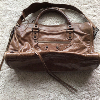 BALENCIAGA PARIS バレンシアガ　ショルダーバック