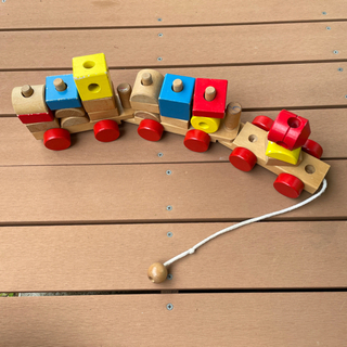 【ネット決済】積み木のおもちゃ　汽車　連結　引っ張って遊ぶ