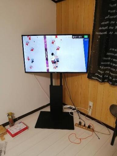 TCL 43型 テレビスタンド付き - 兵庫県の家具