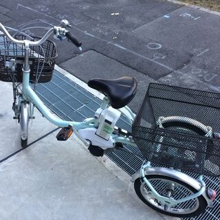 地域限定送料無料　ブリヂストン　アシスタワゴン　三輪車　新基準　12,3AH　2018年　水色　パスワゴン　ビビライフ　神戸市　電動自転車　