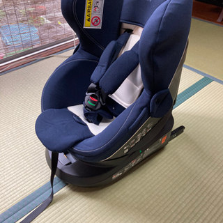 AILEBEBE クルット4i リラクシーⅡ ネイビー エールべべ クルット4i リラクシーⅡ ネイビー チャイルドシート