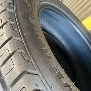 タンドラ セコイアに275 55 20 4本セット