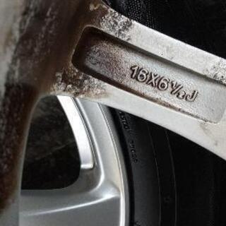 【早い者勝ち】スタッドレス215/60/16 超バリ山 4本セット ナット付