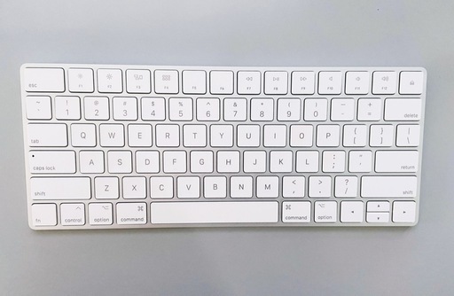 新品未使用品 Apple Magic Keyboard2 (英語配列) マジックキーボード  MLA22LL/A テンキーなし クリックポスト 送料無料