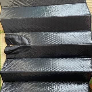 トヨタCHR用のチェーン、ハンガー、フロントサンシェードをお譲りします