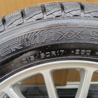 スタッドレスタイヤ　17インチ　215/60-17　7J +45