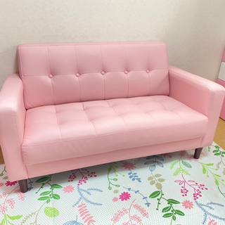 【ネット決済】【取引完了】ピンクの綺麗な120cmソファー