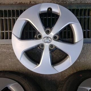 トヨタ　プリウス　30系後期　ホイールタイヤ