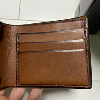 ゴローズ　二つ折り財布