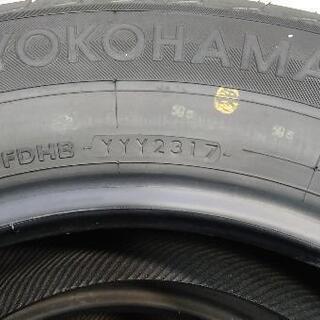 YOKOHAMA　BluEarth   ヨコハマ　ブルーアース   E51   215/65r16   98H    タイヤ4本セット