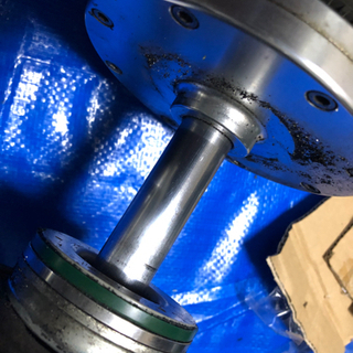 アルファード　ヴェルファイア　エアサス