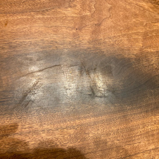 ウォールナット　一枚板のテーブル