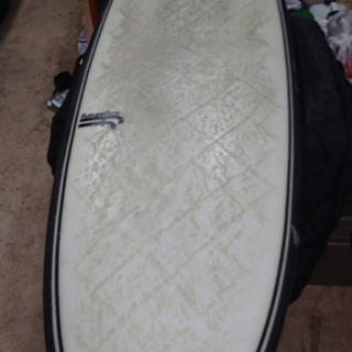 サーフボード 長さ182センチ 幅 52センチ 厚さ 6.9センチ ヘイデン