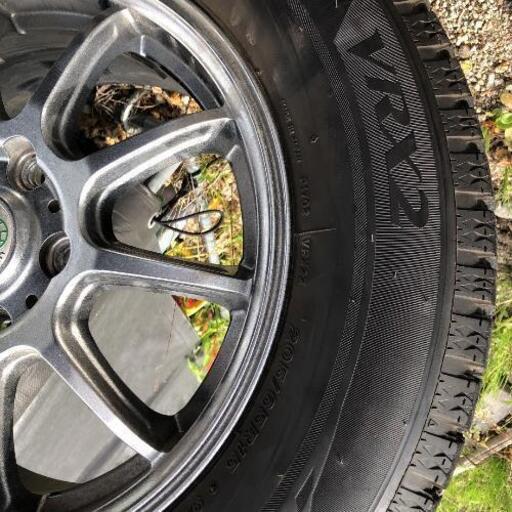 VRX2、205/65/R15、2018年製造タイヤ、ホイール付き 冬タイヤ BRIDGESTONE