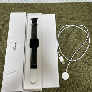 Apple Watch Series 3（GPSモデル）- 42mm