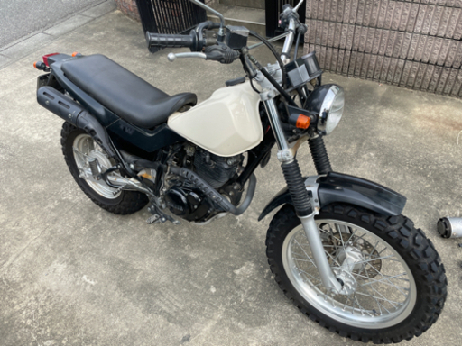 ヤマハ YAMAHA TW225E