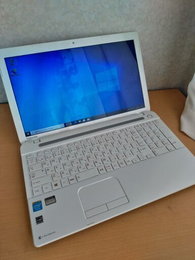 東芝 dynabook Satellite B353/21JW