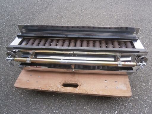 ☆中古品 タニコー ガス焼き鳥器 LPガス（プロパンガス） TYB-18G 2018年製 920ｘ200ｘ200ｍｍ 動作問題なし 卓上 厨房☆