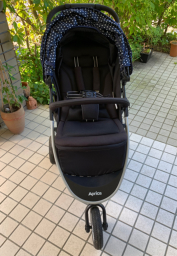 新品同様○アップリカ○スムーヴ○三輪バギー 【公式通販】