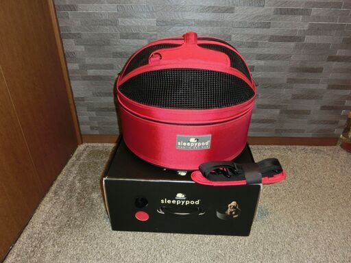 ペット　キャリーバッグ Sleepypod スリーピーポッド　レッド　猫