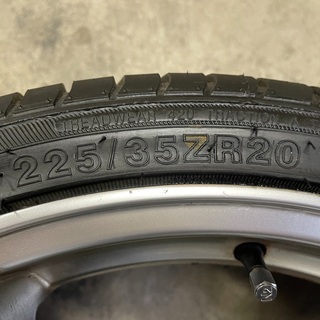 夏タイヤ 225/35ZR20 WINRUN R330 4本セット