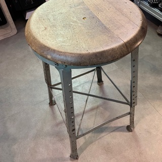 近隣 送料無料】椅子 スツール アイアン ヴィンテージ