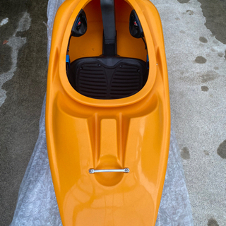 美品フリースタイルカヤック