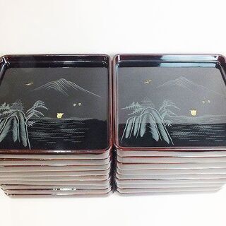 苫小牧バナナ】アンティーク 木製漆器 会席膳 18客 二度塗り 本手家具師