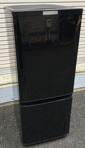【RKGRE-718】特価！三菱/146L 2ドア冷凍冷蔵庫/MR-P15Z-B/中古品/2016年製/当社より近隣無料配達！