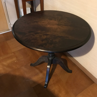 木製　丸テーブル