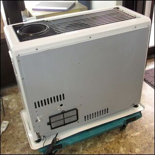 サンポット☆カベック 半密閉式石油ストーブ KSH-709 KC N 2014年製☆
