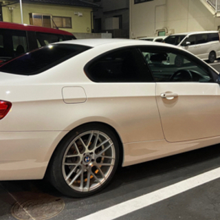 BMW 320i (E92 クーペ) 値下げしました。