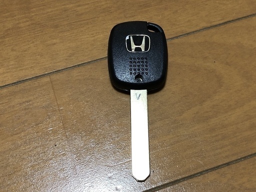旧型ホンダキーレス1b 1ボタン Vタイプ Jackpot 那覇のセキュリティ用品の中古あげます 譲ります ジモティーで不用品の処分
