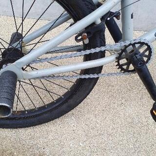 BMX　タイヤ新品　チェーン新品 BMX タイヤ新品 チェーン新品