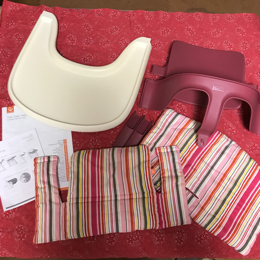 【6点セット】ストッケトリップトラップ ベビーセット、トレイ、クッション　STOKKE