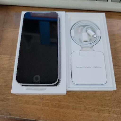 iPhone se 64GB