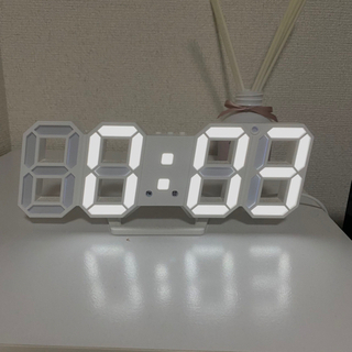 韓国風LEDデジタル時計