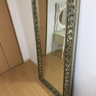 最終値下げ》ローラアシュレイ 壁掛け鏡 大