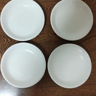 12cmの白い皿　4枚