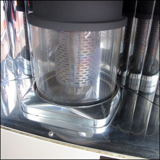 サンポット☆カベック 半密閉式石油ストーブ KSH-709 KC N 2016年製