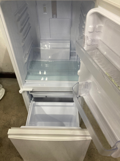 ほぼ未使用商品⭐︎美品⭐︎シャープ　冷凍冷蔵庫　2017年製