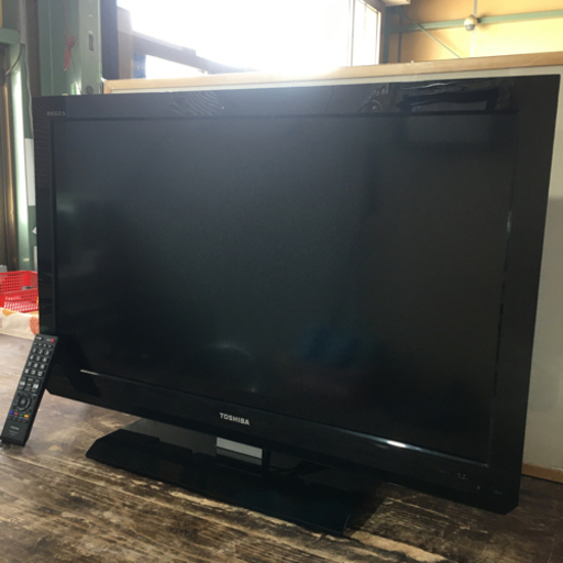 dg4744　★中古　TOSHIBA　REGZA　32型液晶テレビ　32A2　2011年　清掃済