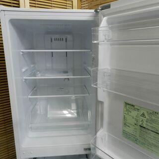 配送・設置無料年製・超美品東芝/ 冷蔵庫 ホワイト