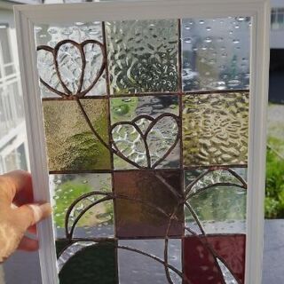 ステンドグラスパネル　花のモチーフNo２