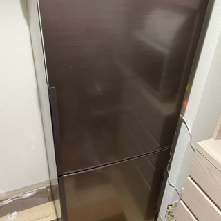 SHARP 冷蔵庫　SJ-PD28F