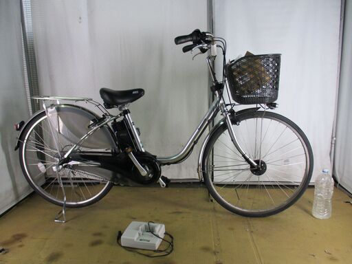 ★限定特価中古電動自転車　美品★Ｂ466　パナソニック　リチウムVIVIDX　シルバー　8.9Ah　バッテリー新品【26インチ】