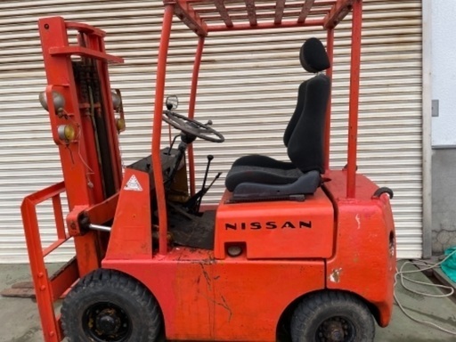フォークリフト　日産　FG102