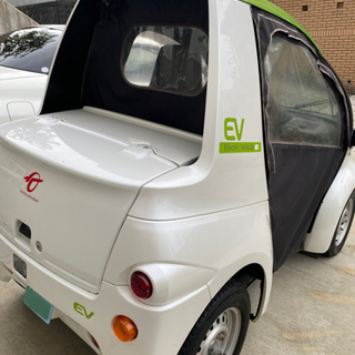 EVカー COMS! 一回の充電で50kmのエコカー - その他