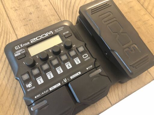 【ほぼ新品】【シールド、ACアダプタ付き】ZOOM ズーム マルチエフェクター G1X FOUR