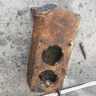 米軍艦エンジン部品、太平洋戦争刻印あり 米軍艦エンジン部品、太平洋戦争刻印あり